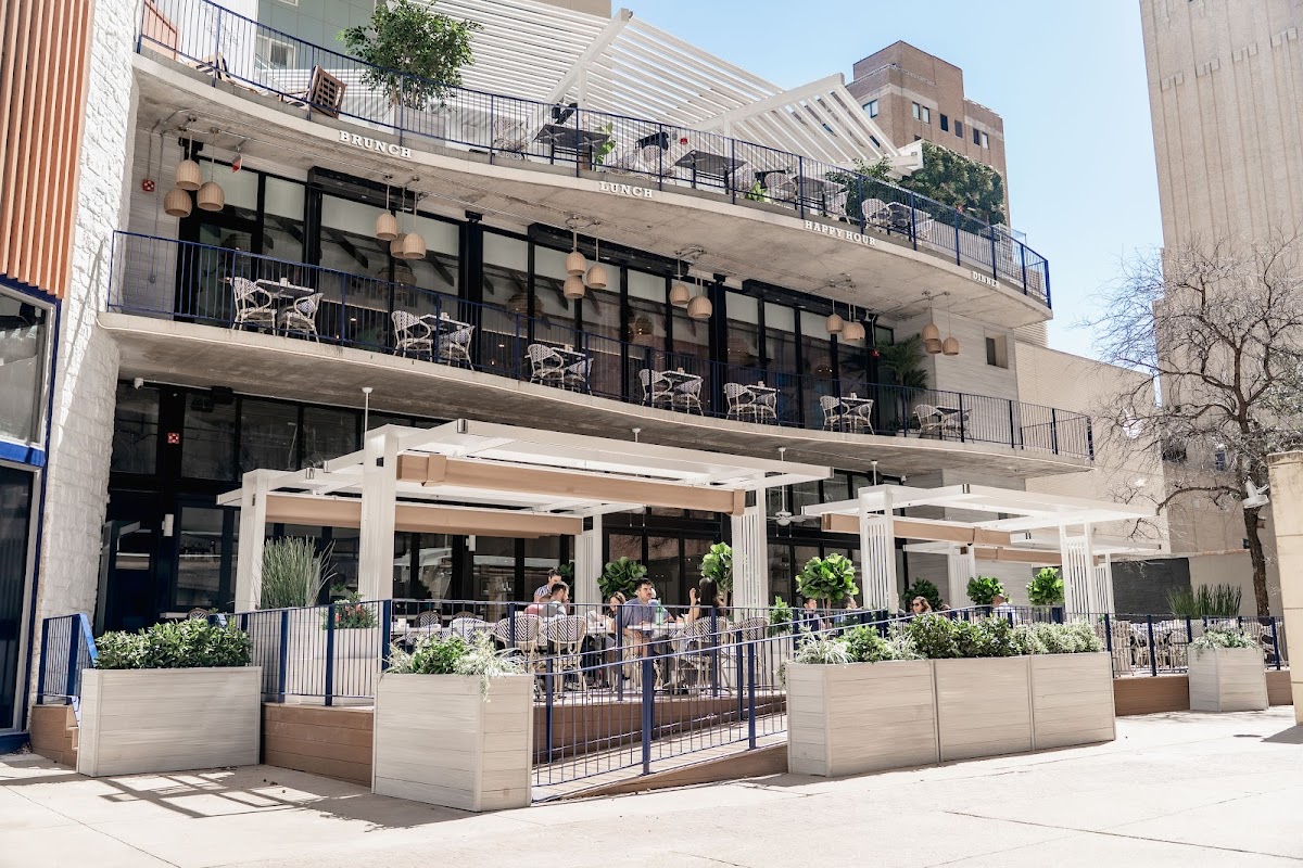 The Hampton Social - Dallas — Restaurant